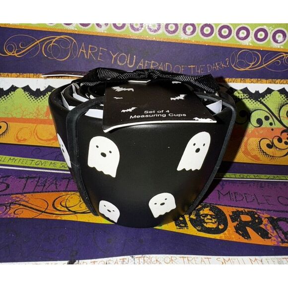 Rae Dunn Halloween Black Measuring Cups With White Ghosts Brand New With‎ Tags - Picture 1 of 4